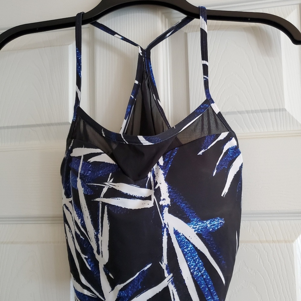 Fabletics Marcela Mesh Midi Bra